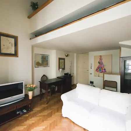 Via Enrico Parisi Apartment