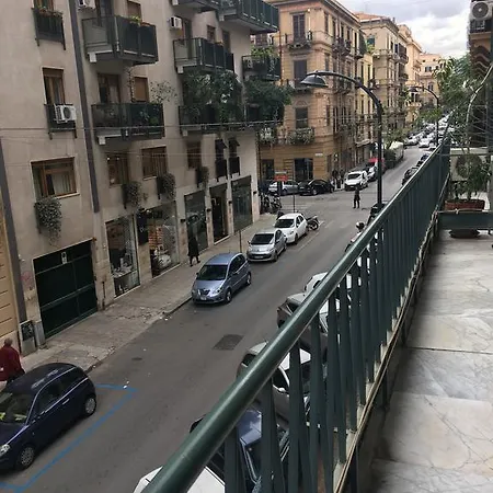Apartment Via Enrico Parisi *